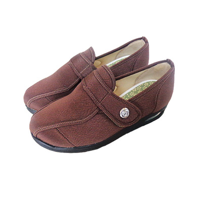 日本进口轻量防滑'彩彩'老人鞋 W1102